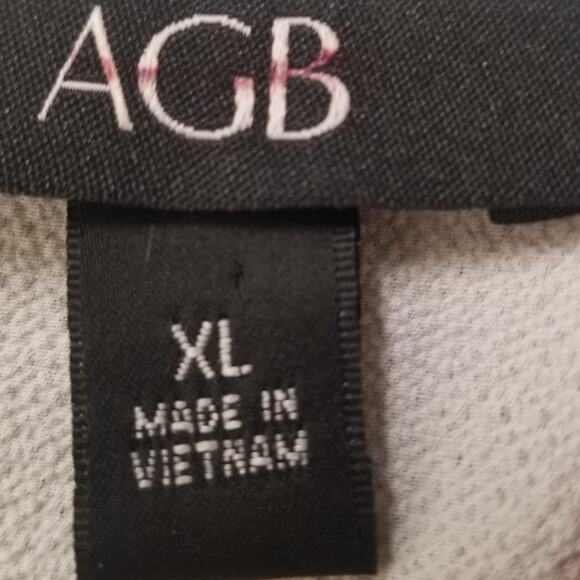 AGB Women's Cross Over Pull On Blouse Elastic Hem Front & 3/4 Sleeves Size XL - Picture 7 of 9